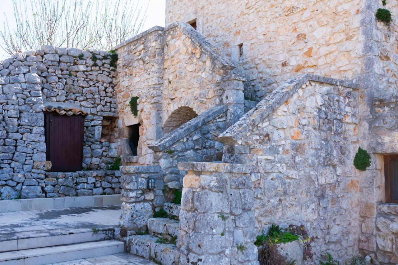 Masseria Montepaolo Dimora Di Charme Конверсано Екстериор снимка