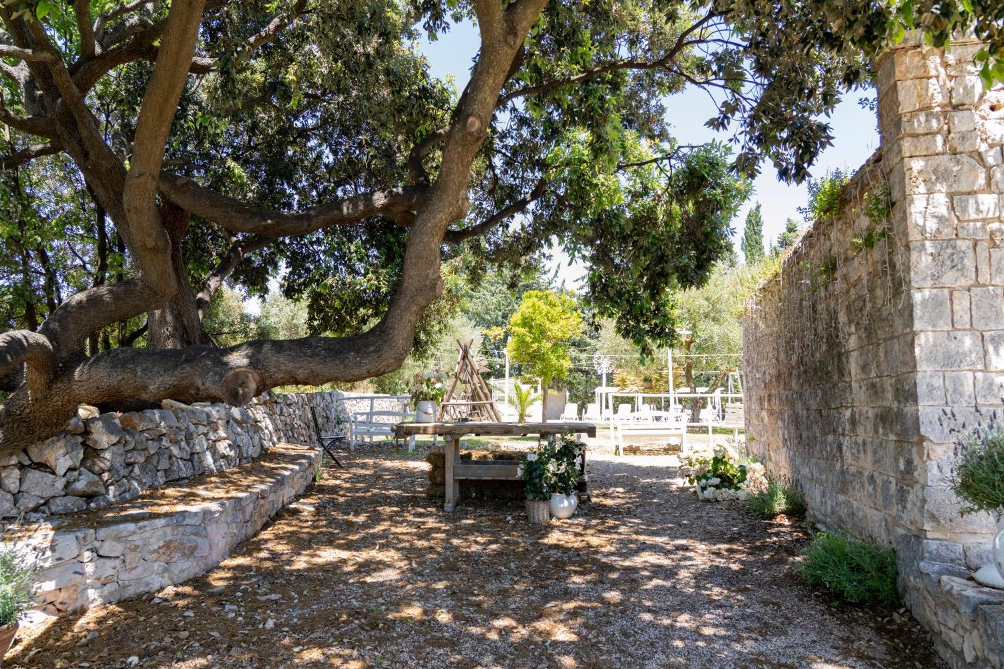 Masseria Montepaolo Dimora Di Charme Конверсано Екстериор снимка